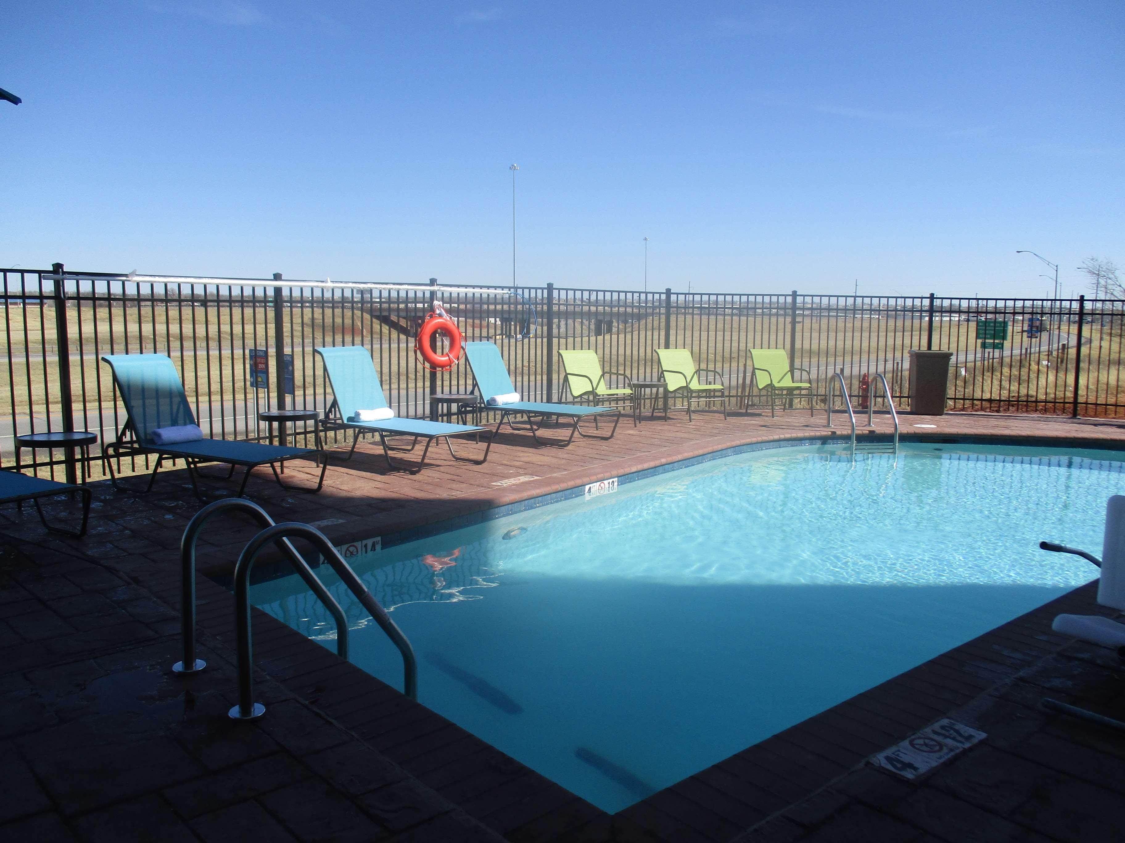 Best Western Plus/Executive Residency Elk City Eksteriør bilde
